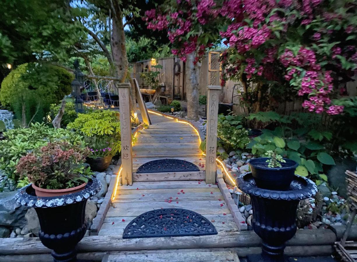 Xanadu 世外桃源 Villa Tsawwassen Dış mekan fotoğraf