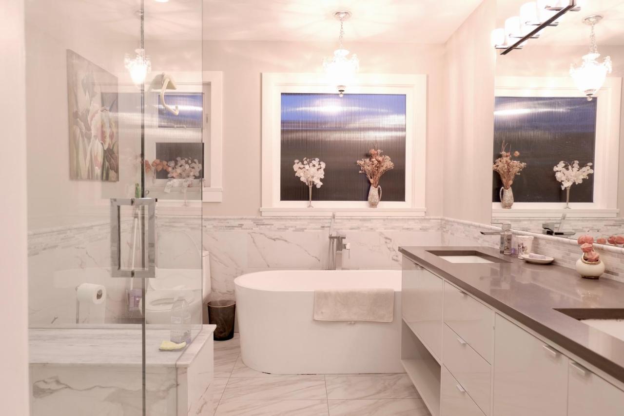 Xanadu 世外桃源 Villa Tsawwassen Dış mekan fotoğraf